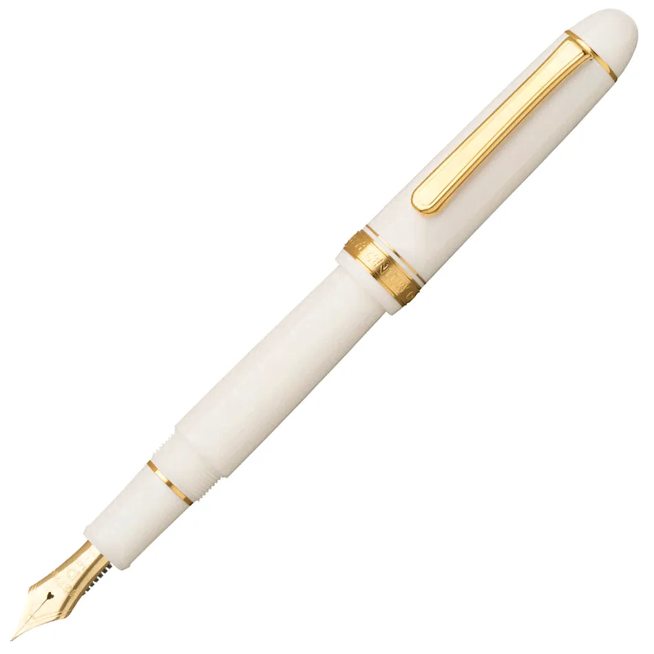 Platinum #3776 Century Fountain Pen Chenonceau White